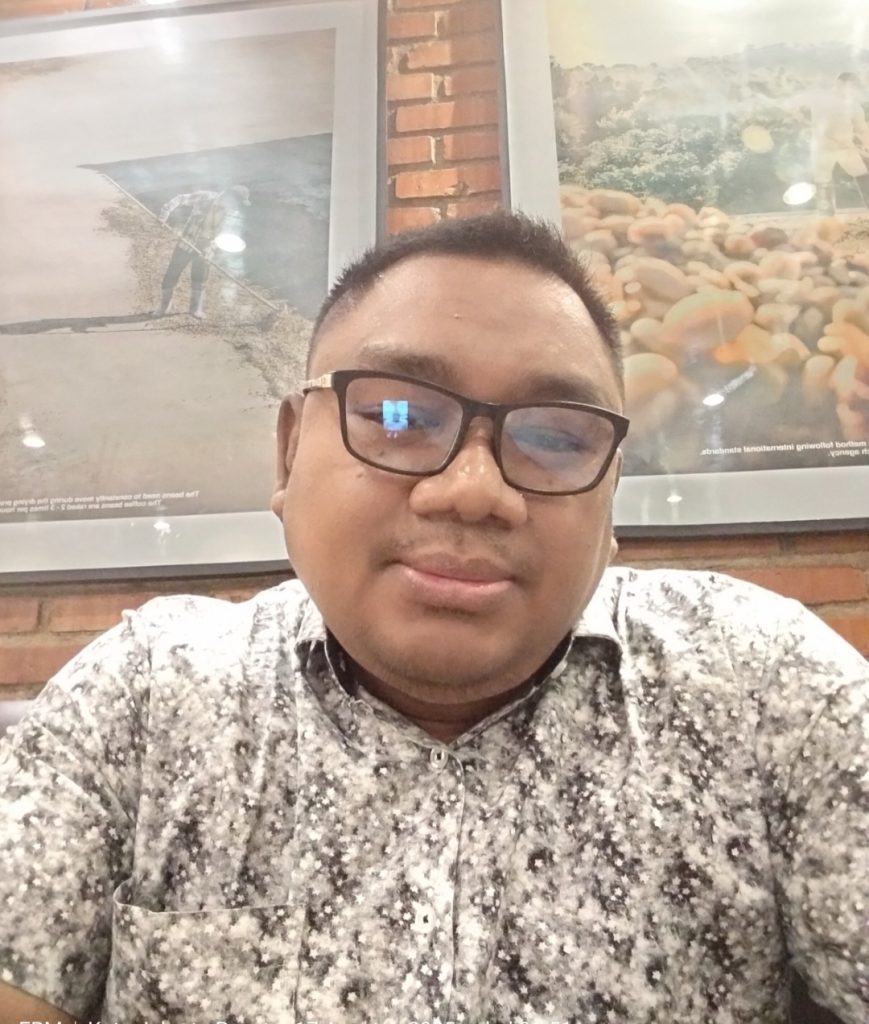 Dr.Egar Mahesa.,SH.,MH.